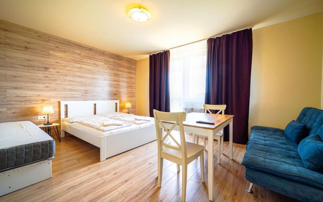 Apartmany Karmon Park Veľký Meder Extérieur photo